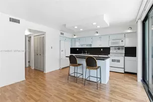 7707 SW 105th Pl, Miami, FL 33173 - Photo 18