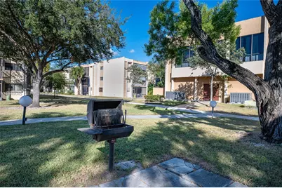 8415 SW 107th Ave #338W, Miami, FL 33173 - Photo 30