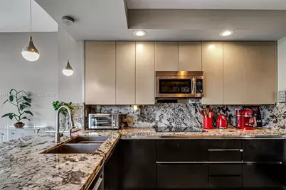 21150 Point Pl #702, Aventura, FL 33180 - Photo 18