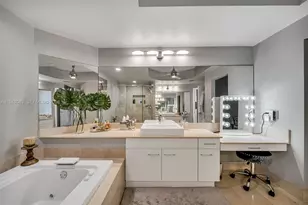 21150 Point Pl, Aventura, FL 33180 - Photo 46