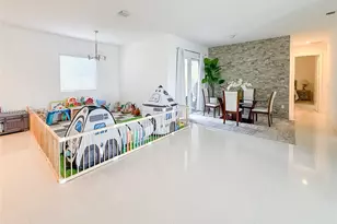 17931 SW 152nd Ave, Miami, FL 33187 - Photo 8