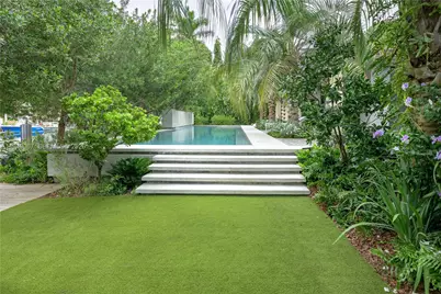 6840 Sunrise Pl, Coral Gables, FL 33133 - Photo 32