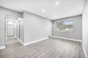 645 NE 149th St, Miami, FL 33161 - Photo 36