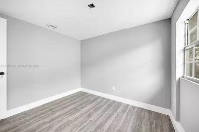 645 NE 149th St #645, Miami, FL 33161 - Photo 20