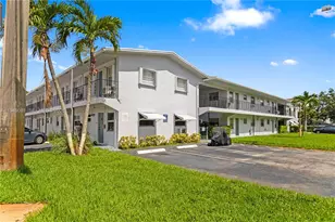 7401 Pines Blvd, Pembroke Pines, FL 33024 - Photo 40