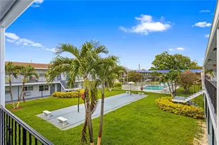 7401 Pines Blvd, Pembroke Pines, FL 33024 - Photo 22