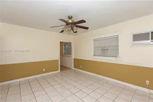 7401 Pines Blvd, Pembroke Pines, FL 33024 - Photo 20
