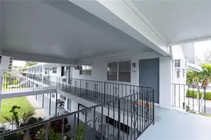 7401 Pines Blvd, Pembroke Pines, FL 33024 - Photo 12