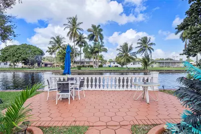 1231 NW 88th St, Miami, FL 33147 - Photo 44