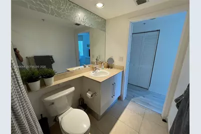 325 S Biscayne Blvd #1115, Miami, FL 33131 - Photo 28