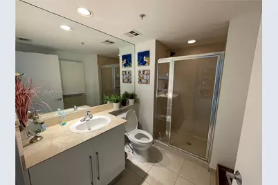 325 S Biscayne Blvd #1115, Miami, FL 33131 - Photo 20