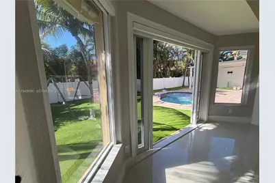 364 SW 188th Ave, Pembroke Pines, FL 33029 - Photo 64