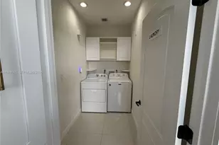 364 SW 188th Ave, Pembroke Pines, FL 33029 - Photo 50