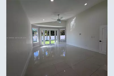 364 SW 188th Ave, Pembroke Pines, FL 33029 - Photo 60