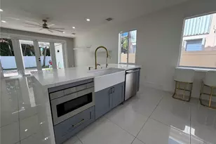 364 SW 188th Ave, Pembroke Pines, FL 33029 - Photo 48