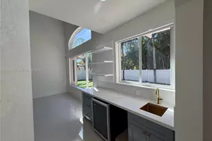 364 SW 188th Ave, Pembroke Pines, FL 33029 - Photo 58