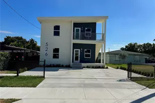 526 NW 6th, Hallandale Beach, FL 33009 - Photo 12