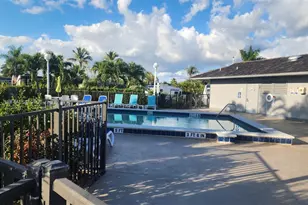 150 Smallwood Dr, Other City - In The State Of Florida, FL 34138 - Photo 6