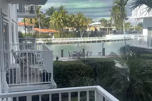 10250 W Bay Harbor Dr, Bay Harbor Islands, FL 33154 - Photo 16