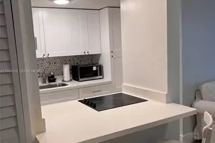 750 Pennsylvania Ave, Miami Beach, FL 33139 - Photo 6