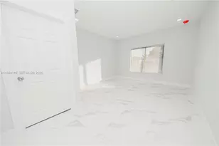 820 NW 18th Ave, Pompano Beach, FL 33069 - Photo 12