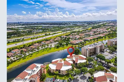 10257 NW 9th St Cir #207-10, Miami, FL 33172 - Photo 16