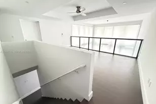 6000 Collins Ave, Miami Beach, FL 33140 - Photo 4