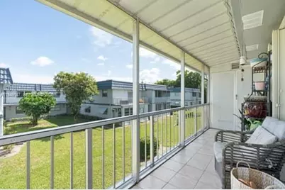 473 Brittany J #473, Delray Beach, FL 33446 - Photo 4