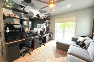 590 SW 178th Way, Pembroke Pines, FL 33029 - Photo 14