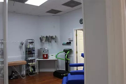 [Address not provided], Miami Lakes, FL 33016 - Photo 6