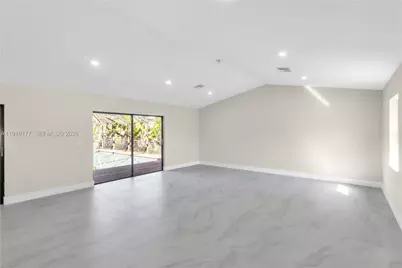 8419 NW 55th Ct, Coral Springs, FL 33067 - Photo 8