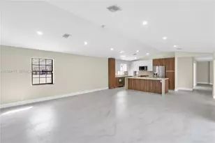 8419 NW 55th Ct, Coral Springs, FL 33067 - Photo 6