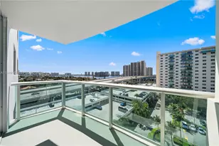 19380 Collins Ave, Sunny Isles Beach, FL 33160 - Photo 8