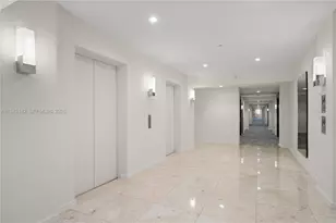 19380 Collins Ave, Sunny Isles Beach, FL 33160 - Photo 24