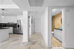 19380 Collins Ave, Sunny Isles Beach, FL 33160 - Photo 10
