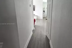 8261 SW 34th Terrace, Miami, FL 33155 - Photo 14