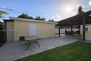 11930 SW 187th Terrace, Miami, FL 33177 - Photo 12