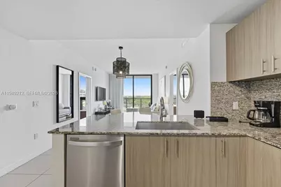 5350 NW 84th Ave #505, Doral, FL 33166 - Photo 12