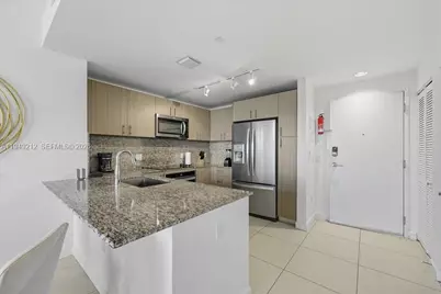 5350 NW 84th Ave #505, Doral, FL 33166 - Photo 14
