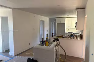 2910 NW 25th St, Fort Lauderdale, FL 33311 - Photo 16