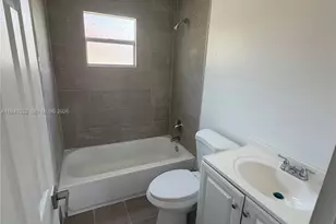 2910 NW 25th St, Fort Lauderdale, FL 33311 - Photo 30