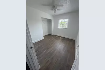 2910 NW 25th St, Fort Lauderdale, FL 33311 - Photo 26