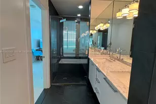 900 Biscayne Blvd, Miami, FL 33132 - Photo 18