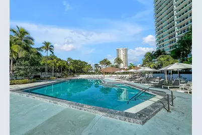 100 Bayview Dr #408, Sunny Isles Beach, FL 33160 - Photo 38