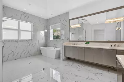 201 NE 6th St, Boca Raton, FL 33432 - Photo 50