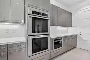 201 NE 6th St, Boca Raton, FL 33432 - Photo 24