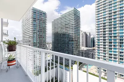 1250 S Miami Ave #2214, Miami, FL 33130 - Photo 12