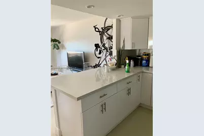 8400 Byron Ave #4F, Miami Beach, FL 33141 - Photo 12