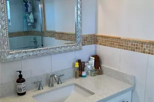 8400 Byron Ave, Miami Beach, FL 33141 - Photo 26