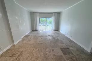 100 Edgewater Dr, Coral Gables, FL 33133 - Photo 14